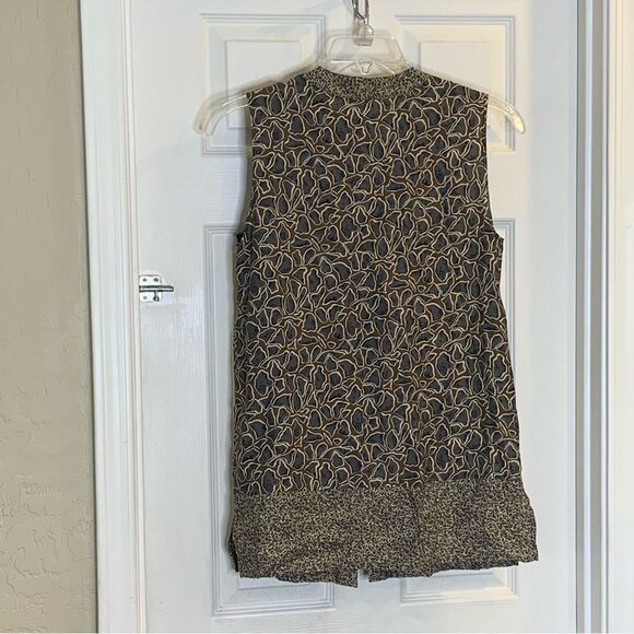 Ilyse Hart LTD Animal Print‎ Sleeveless Blouse Size Medium - Picture 4 of 8
